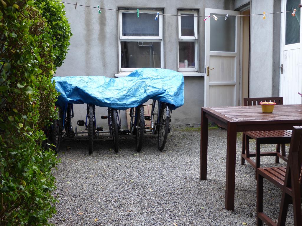 Harrington House Hostel Dublin Exterior foto